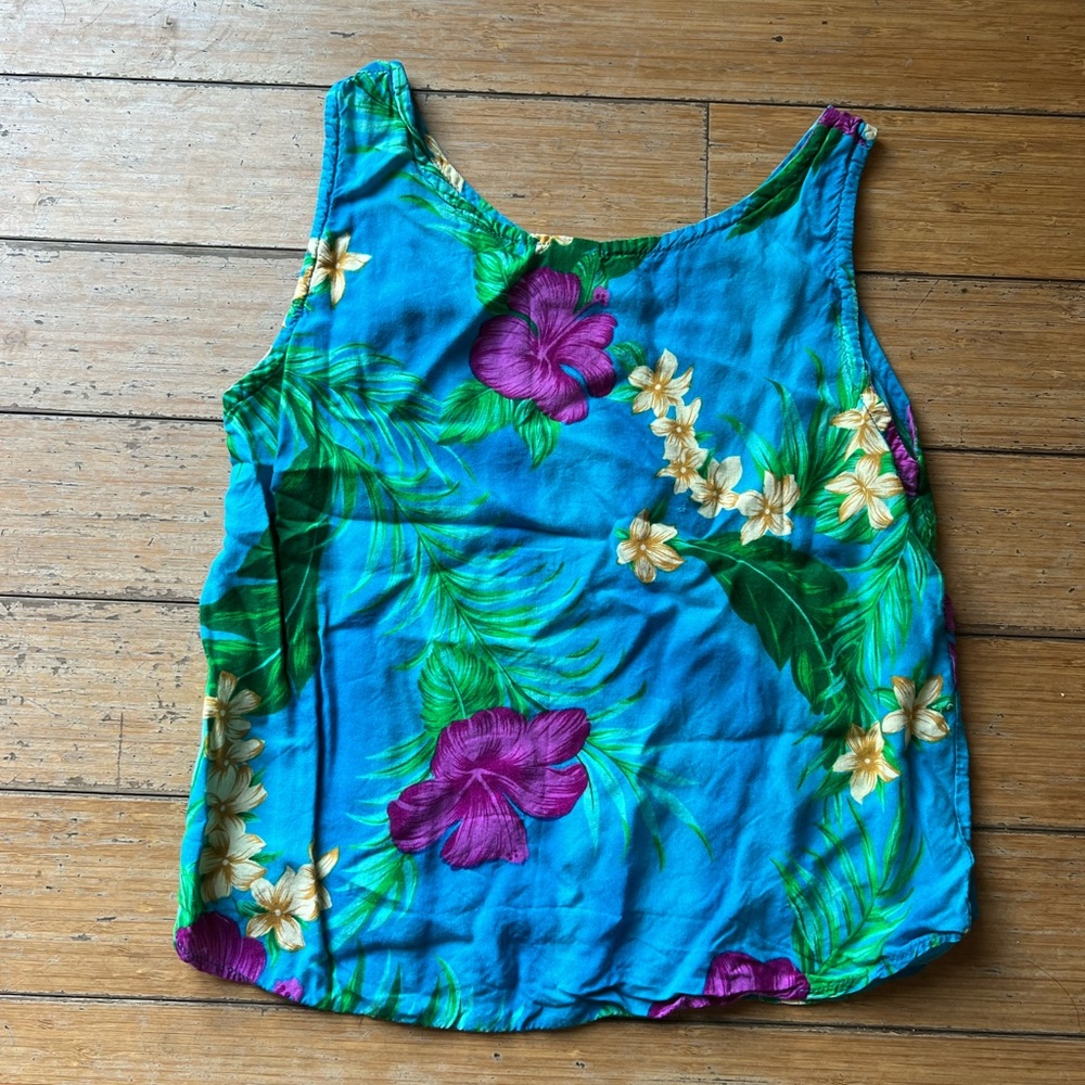 Hawaiian tank